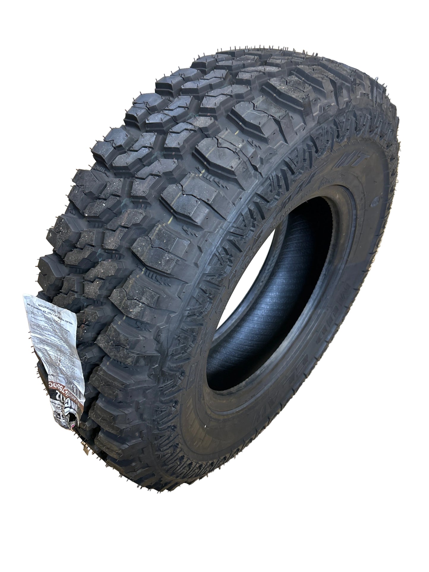 NOS 2 MUD CLAW EXTREME M/T BSW LT 235 75 15 104/101Q 6PLY MUD TIRE MCX12