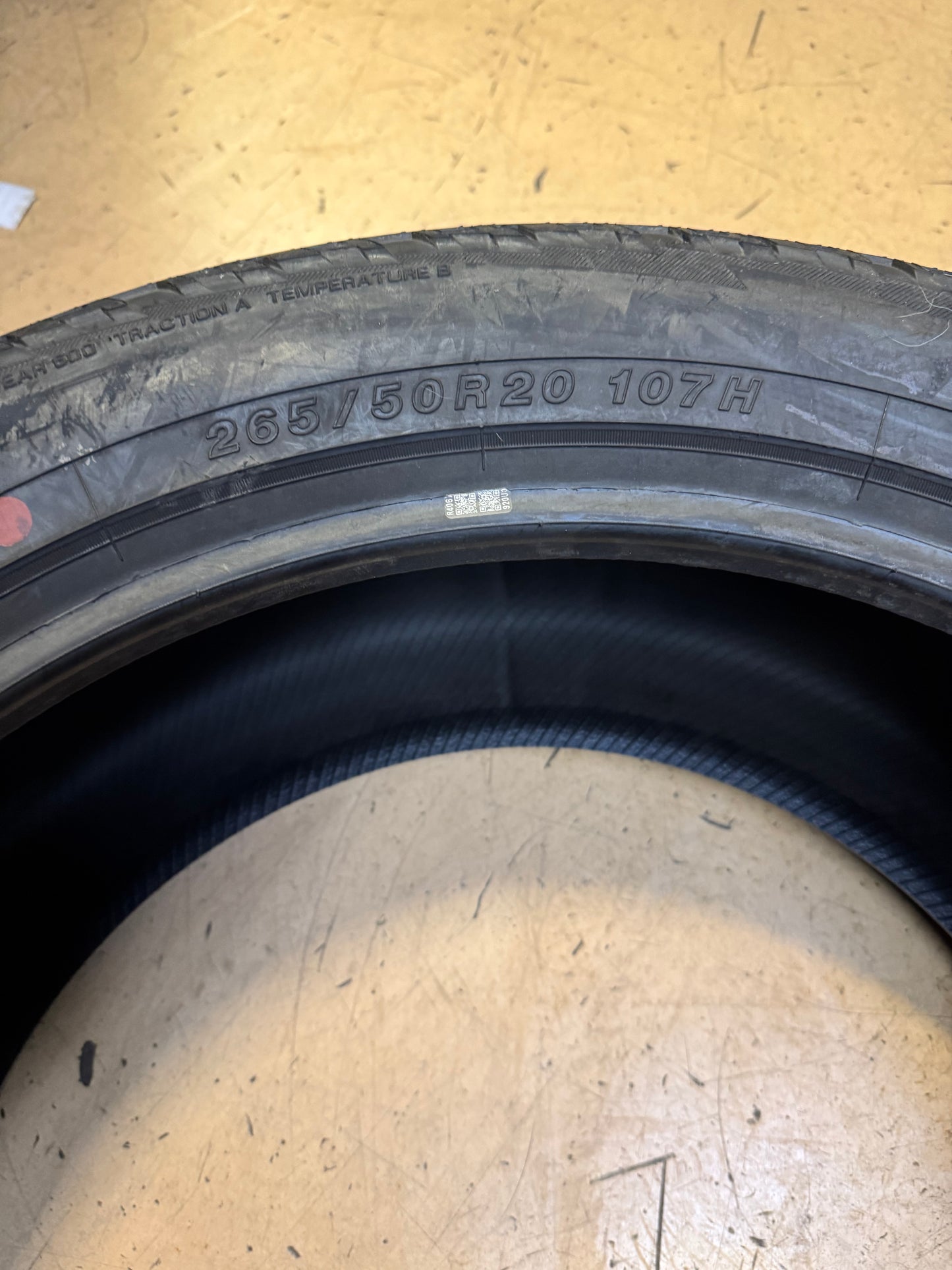 NOS YOKOHAMA GEOLANDAR A/T G015 BSW P 265 50 20 107H ALL TERRAIN TIRE 110101620