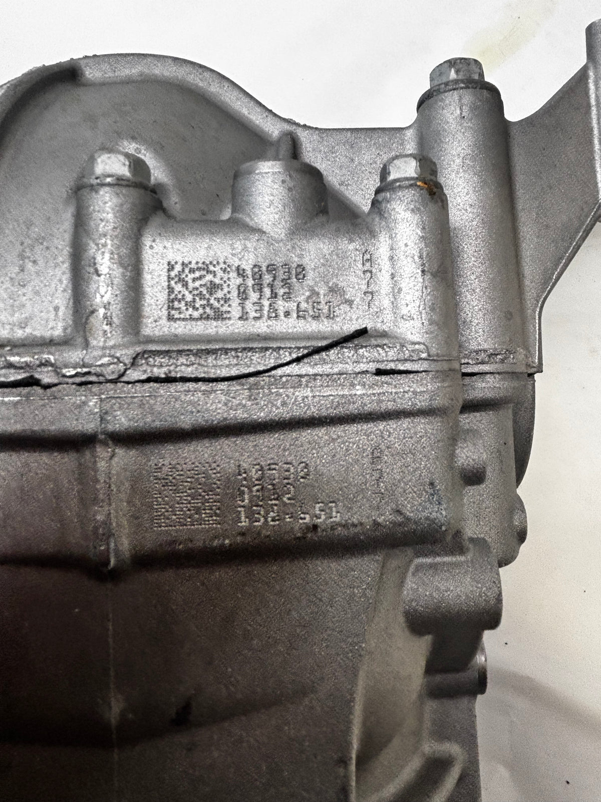 GENUINE MOPAR REAR AXLE DIFFERENTIAL 2014-2024 JEEP 68378937AB