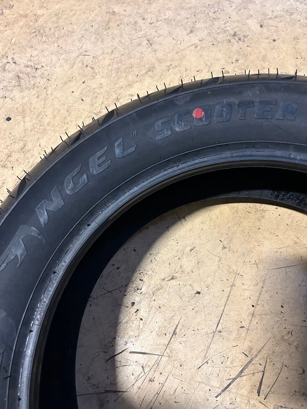 PIRELLI ANGEL SCOOTER BSW 150 70 14 66S REAR SCOOTER TIRE 2771900