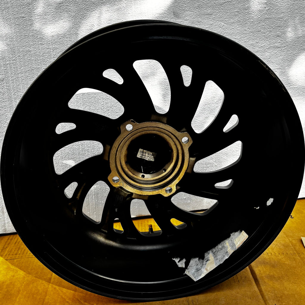 FUEL D641 KOMPRESSOR UTV 18X7 4X156 +13MM BLACK/MILLED WHEEL D6411870A544