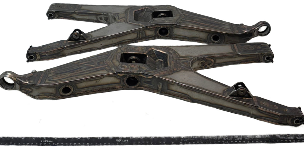 CUSTOM FABRICATED REPLACEMENT CONTROL ARM FOR TROPHY TRUCK OR ATV/UTV 32" x 14"