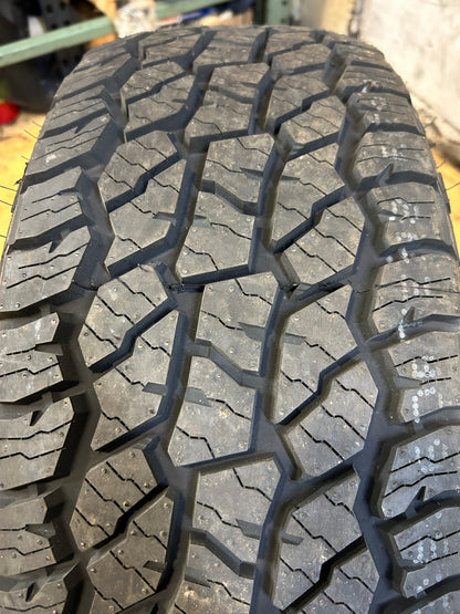 BLACKHAWK RIDGECRAWLER A/T BSW P 235 60 18 107T XL ALL TERRAIN TIRE 1602163K