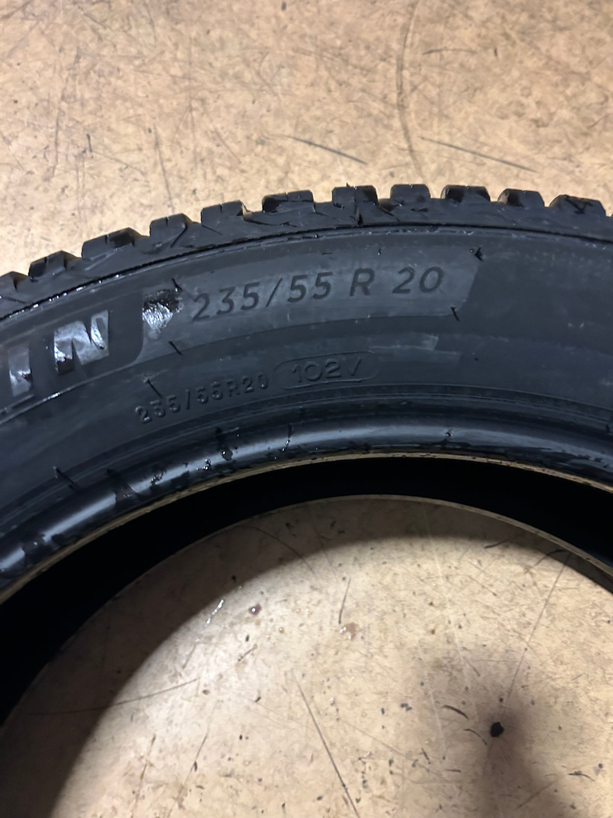 2 MICHELIN CROSSCLIMATE2 BSW P 235 55 20 102V ALL WEATHER TIRE 70750
