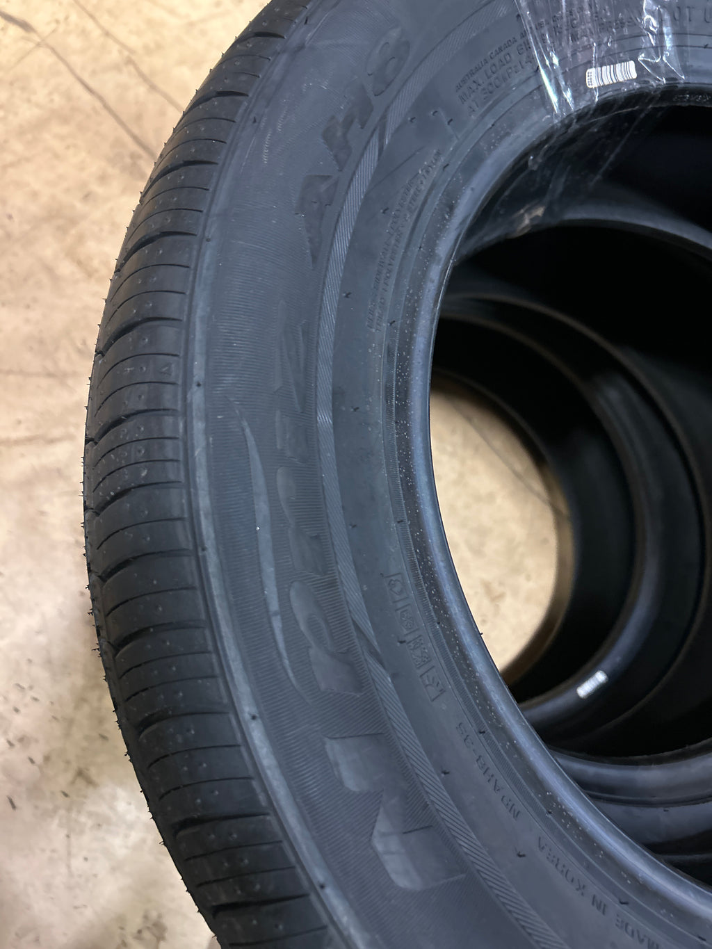 4 NEXEN NPRIZ AH8 BSW P 195 65 15 91H SL ALL SEASON TIRE 15711NXK