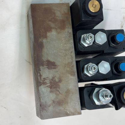 DAMAN HYDRAULIC SOLENOID VALVE ASSEMBLY WITH MANIFOLD DD03P042S
