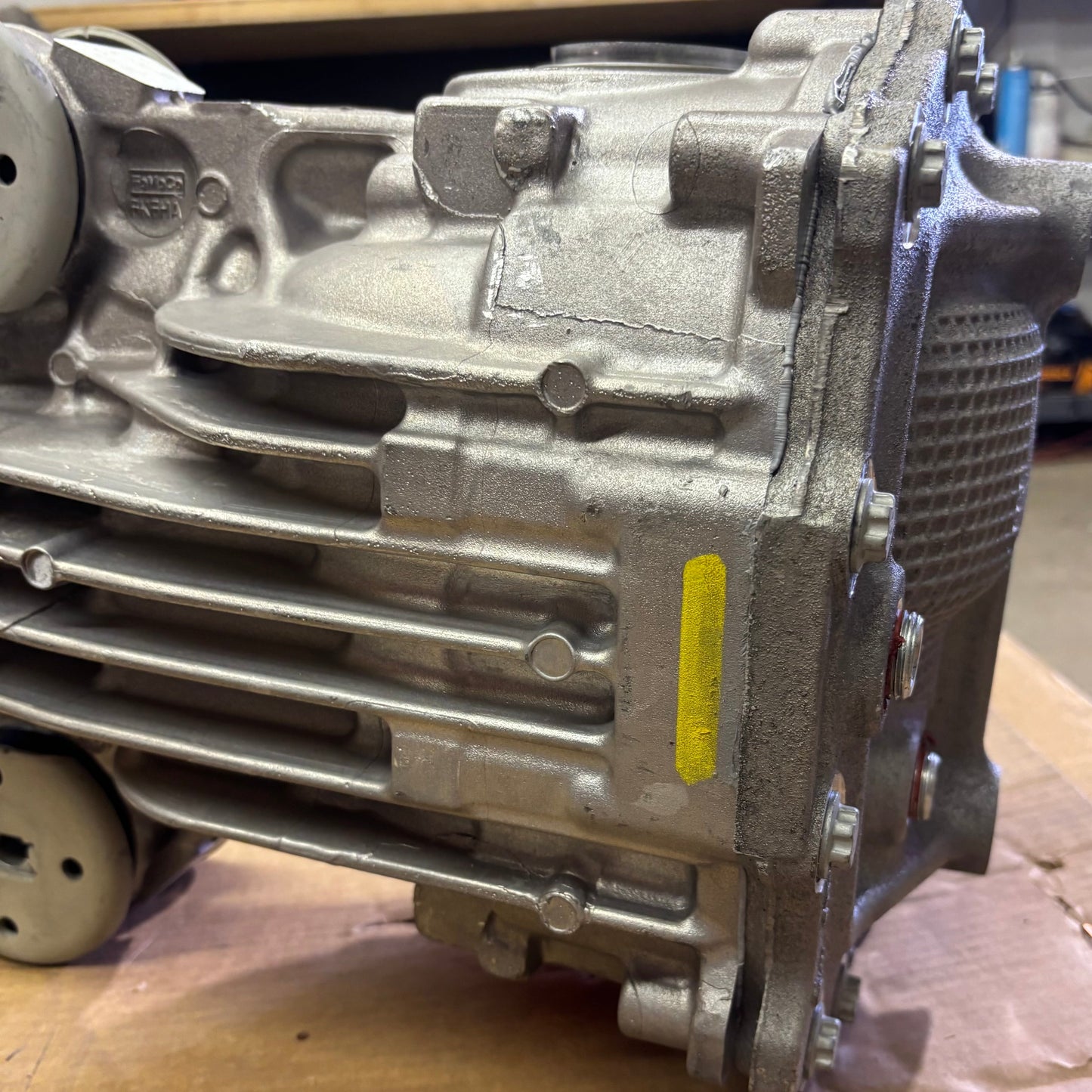 GENUINE FORD REAR DIFFERENTIAL 20-24 EXPLORER L1MW 4000 GE