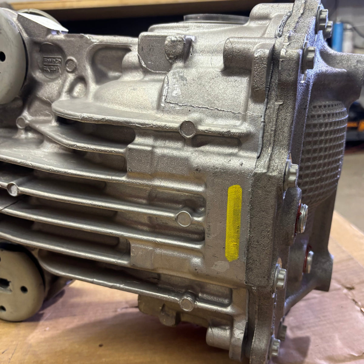 GENUINE FORD REAR DIFFERENTIAL 20-24 EXPLORER L1MW 4000 GE
