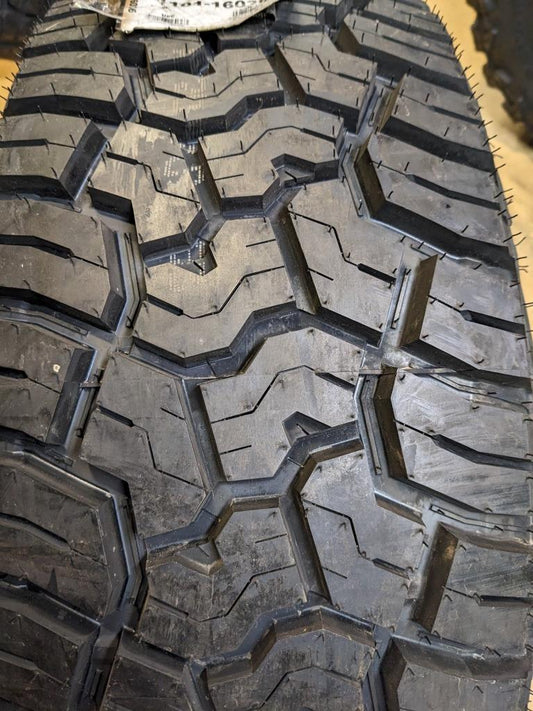 YOKOHAMA GEOLANDAR X-AT LT 35 12.50 20 125Q LRF 12PLY TIRE 110116036 CQ1