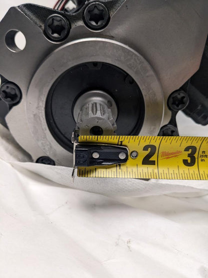 DANFOSS M46-20954 HYDRAULIC PUMP W/ DAMAGED PRESSURE CONTROL PILOT NEW H1