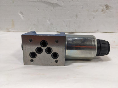 Rexroth R901328460 Directional Hydraulic Valve 5-4WE 10 D5X/EG24N9K4/M NEW BSIG1
