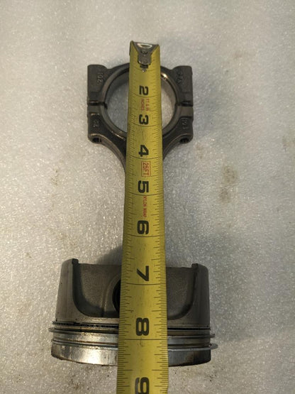 PORSCHE 986 BOXSTER 2.7L PISTON W/CONNECTING ROD #4 9961031028R USED 996GL2T1