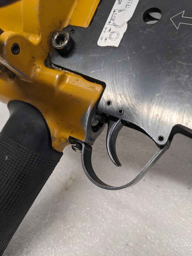 STANLEY BOSTITCH SC50TB 11-GAUGE PNEUMATIC C-RING TOOL 1-1/2" R28