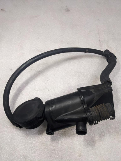 PORSCHE OIL SEPERATOR CRANKCASE VENT VALVE W TUBE 99610702355 USED 996BGL