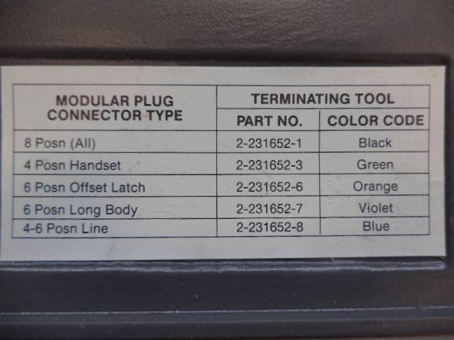 NEW TE CONNECTIVITY AMP 1-231666-0 MODULAR PLUG INCOMPLETE KIT R22T5