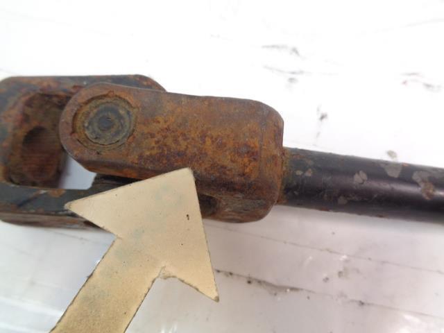 PORSCHE INTERMEDIATE STEERING SHAFT FOR PORSCHE 944 MANUAL TRANSMISSION USED R20