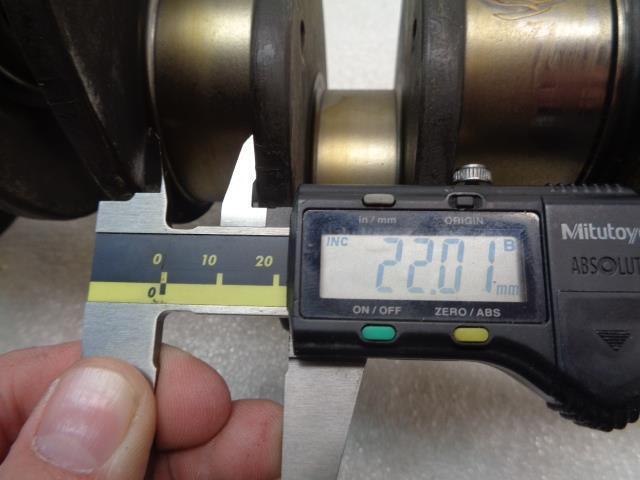 Porsche 911 2.2L Non Counterweight Crankshaft 901 102 010 00 USED GENUINE R24T7