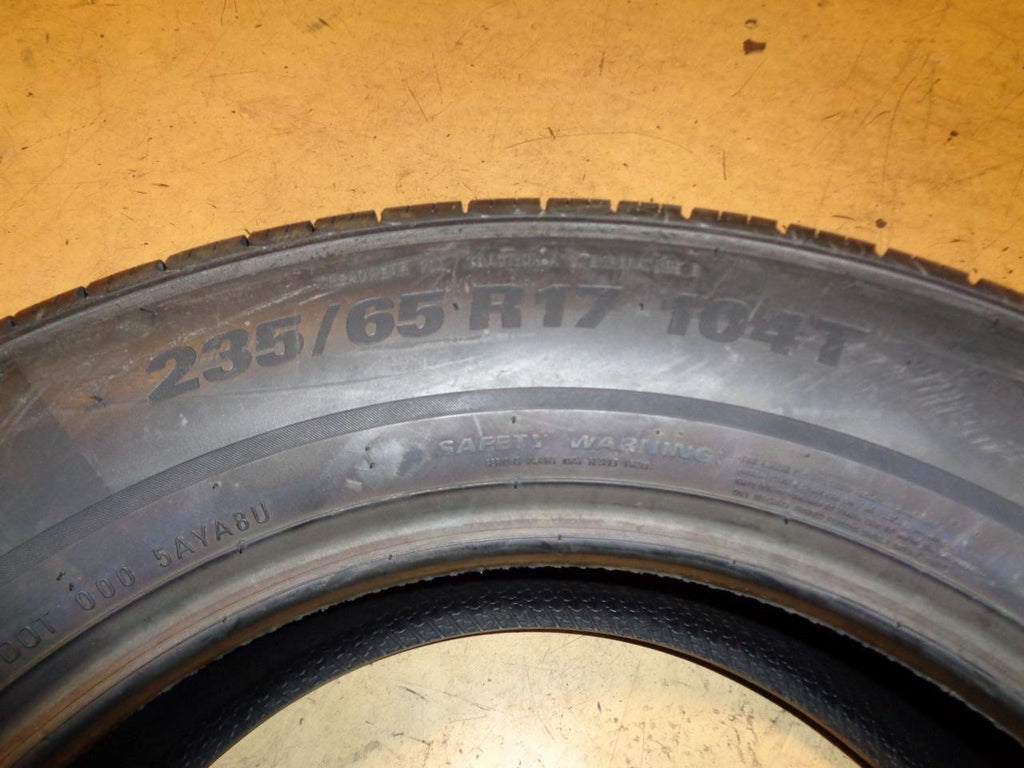 1 KUMHO SOLUS TA11 P 235 65 17 104T SL TIRE 2183243 BQ1