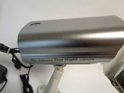 PAIR OF GADSPOT 420TVL 232 INFRARED DAY AND NIGHT CAMERAS NEW R6 TOTE B