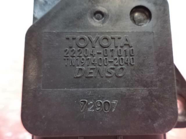 NEW GENUINE TOYOTA AIR FLOW METER SENSOR FOR TACOMA 99-04 DLX 22204-07010 R7TA