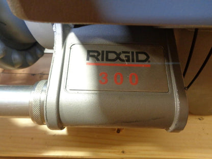 RIDGID 15682 MODEL 300 COMPLETE PIPE THREADING MACHINE w/1452 TOOL TRAY BSR3.1