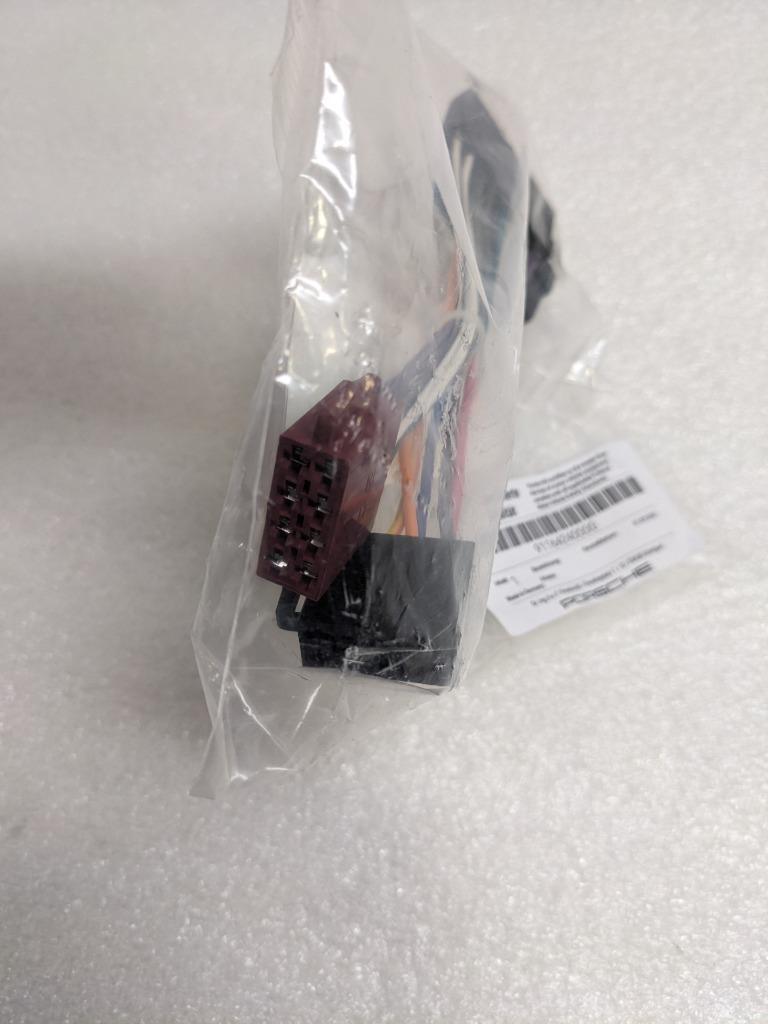 PORSCHE 91164240000 ADAPTER PLUG FOR PORSCHE NEW PGB2TB