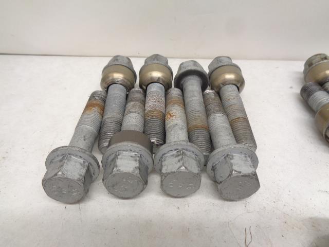 USED WHEEL SPACER BOLTS for PORSCHE 28 ASSORTED PIECES R21