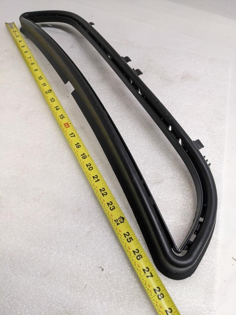 PORSCHE 99750554101 FRONT CENTER GRILLE FRAME FOR PORSCHE USED R24