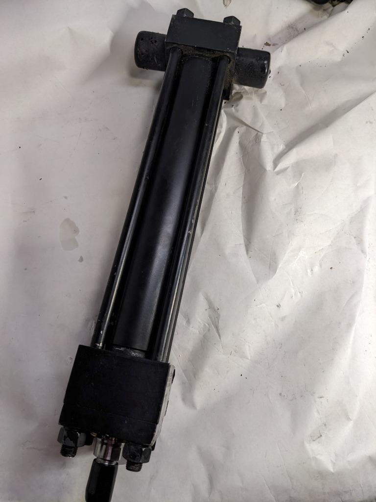 PARKER HYDRAULIC CYLINDER 1H2H0A00010361 17" 1" TIP 3000 PSI 21 LBS NEW R10
