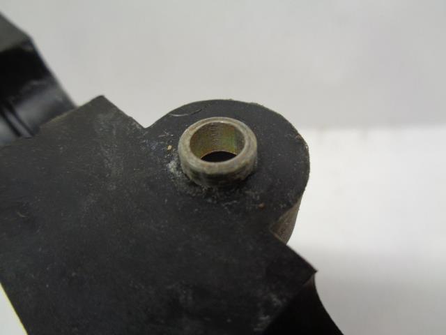 USED PORSCHE CAYENNE WATER TUBE MOUNTING UPPER/LOWER PIECES 948 106 059 03 R25T2