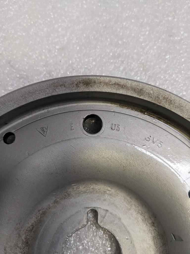 PORSCHE 911 BOXSTER CRANKSHAFT SERPENTINE PULLEY 99610211562 USED 996B.G.L.