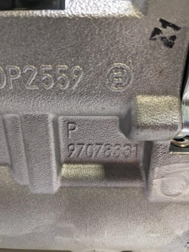 BOSCH HIGH-PRESSURE FUEL PUMP FOR MERCEDES 0 445 020 272 / A 470 090 26 50 R14