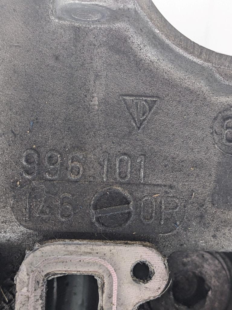 PORSCHE 911/996 RIGHT SIDE ENGINE BLOCK 9961011460R USED B2