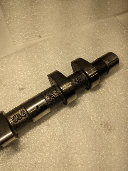 PORSCHE 911 996 (1998-2005) CAMSHAFT INTAKE (CYLINDER4-6) 996221 USED 996B.G.L.