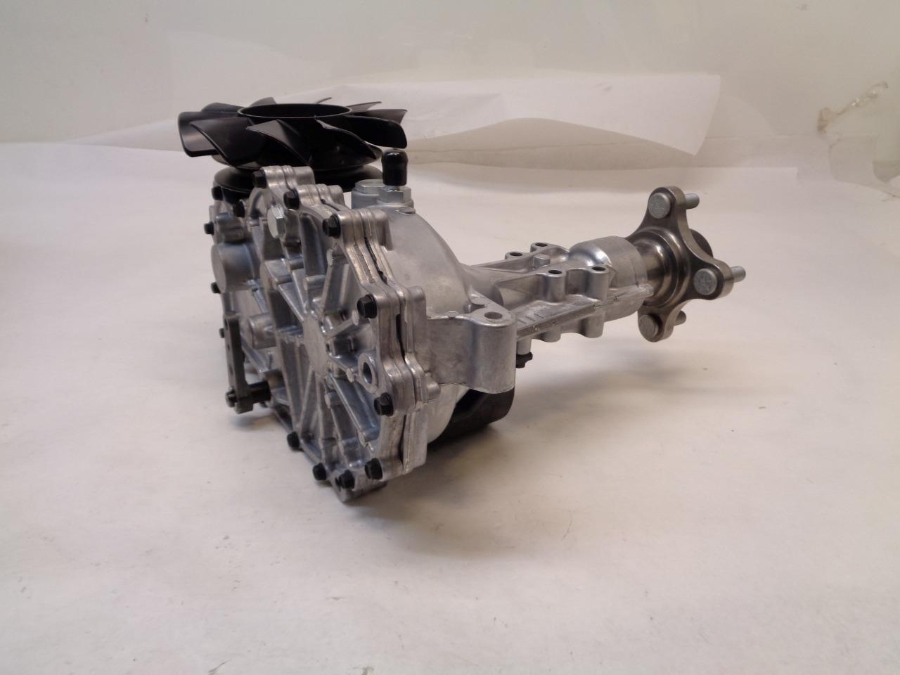 HYDRO GEAR TRANSAXLE GEAR PUMP TRANSMISSION ZK-GCBB-SB5A-2GLX R12