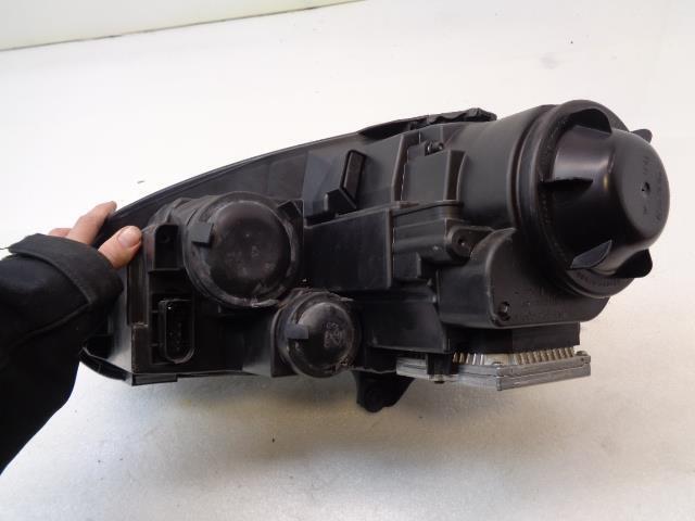 VW GOLF GTI/R32 MK5 XENON HEADLIGHT RIGHT NEW GENUINE FOR PARTS 0302497272 SR