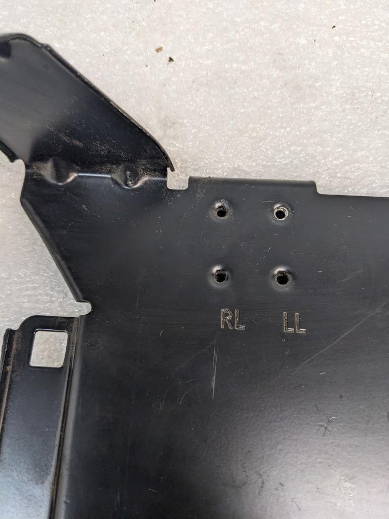 PORSCHE 99664525501 STEREO AMPLIFIER BRACKET FOR PORSCHE BOXSTER NEW R24T4