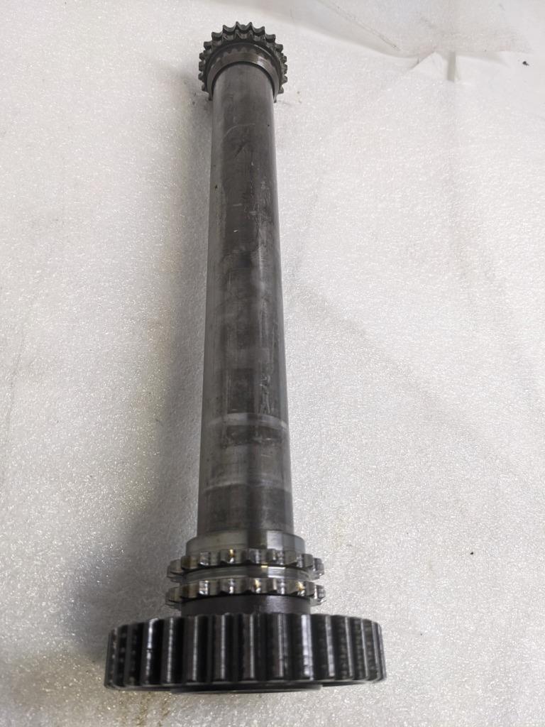 PORSCHE 911 (996) INTERMEDIATE CAMSHAFT 996 105 015 65 USED 996BGL2T2