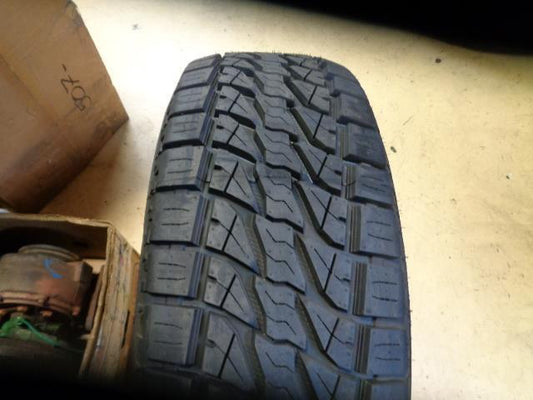 LEAO LIONSPORT A/S BSW P 265 70 16 112T TIRE  SL 221005265 BQ4