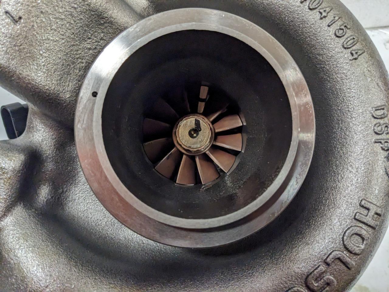 GENUINE MOPAR R8321377AA TURBOCHARGER FOR 2013-18 RAM 3500/4500/5500 NEW BSRT1