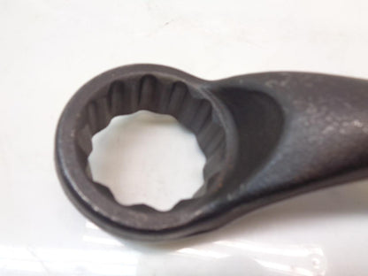 NEW URREA 2630SW 1-7/8" 12 POINT OFFSET STRIKING WRENCH R22T4