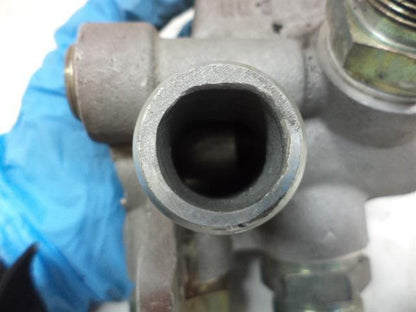 USED PORSCHE OIL THERMOSTAT ASSEMBLY FOR FRONT OIL COOLER 964 207 047 05 R20