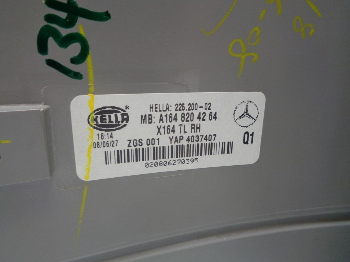 GENUINE 2007-09 MERCEDES GL320-550 RIGHT TAIL LIGHT LAMP ASSEMBLY 1648204264 SR