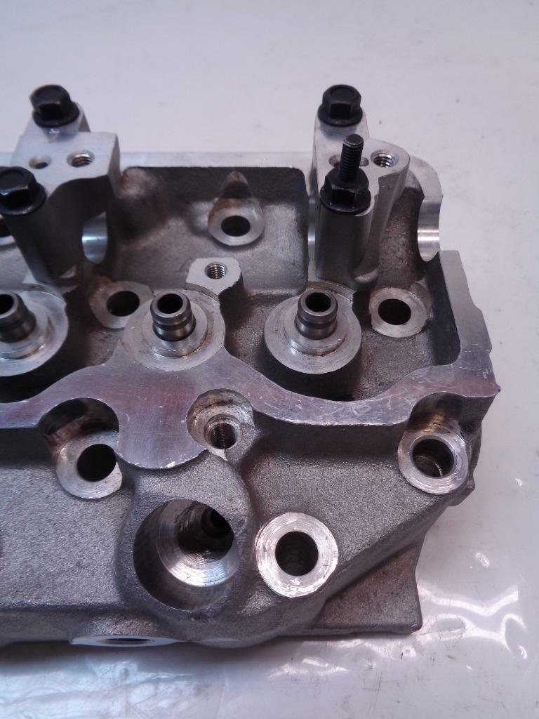 NEW ALUMINUM BARE 4 CYLINDER DIESEL CYLINDER HEAD FOR MITSUBISHI PAJERO L200 R8