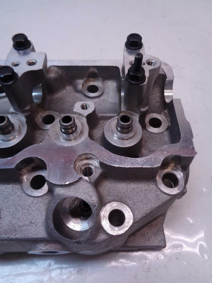 NEW ALUMINUM BARE 4 CYLINDER DIESEL CYLINDER HEAD FOR MITSUBISHI PAJERO L200 R8