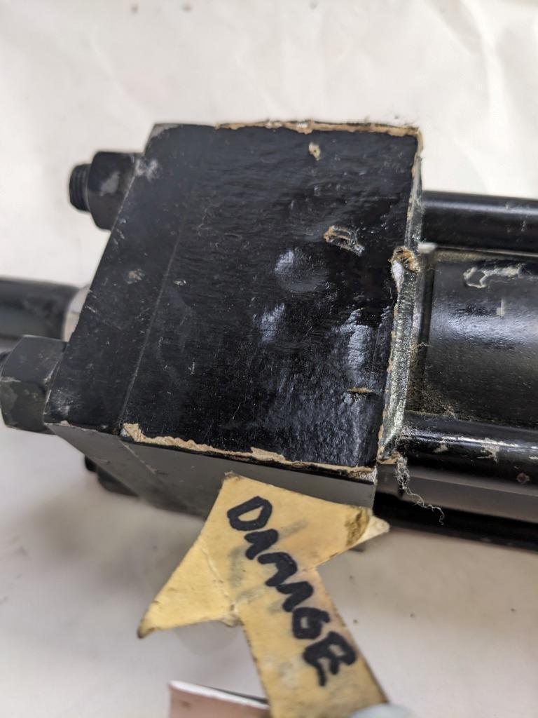 PARKER HYDRAULIC CYLINDER (2) 1H2H0A00010361 17" 1" TIP 3000 PSI 21 LBS NEW R10
