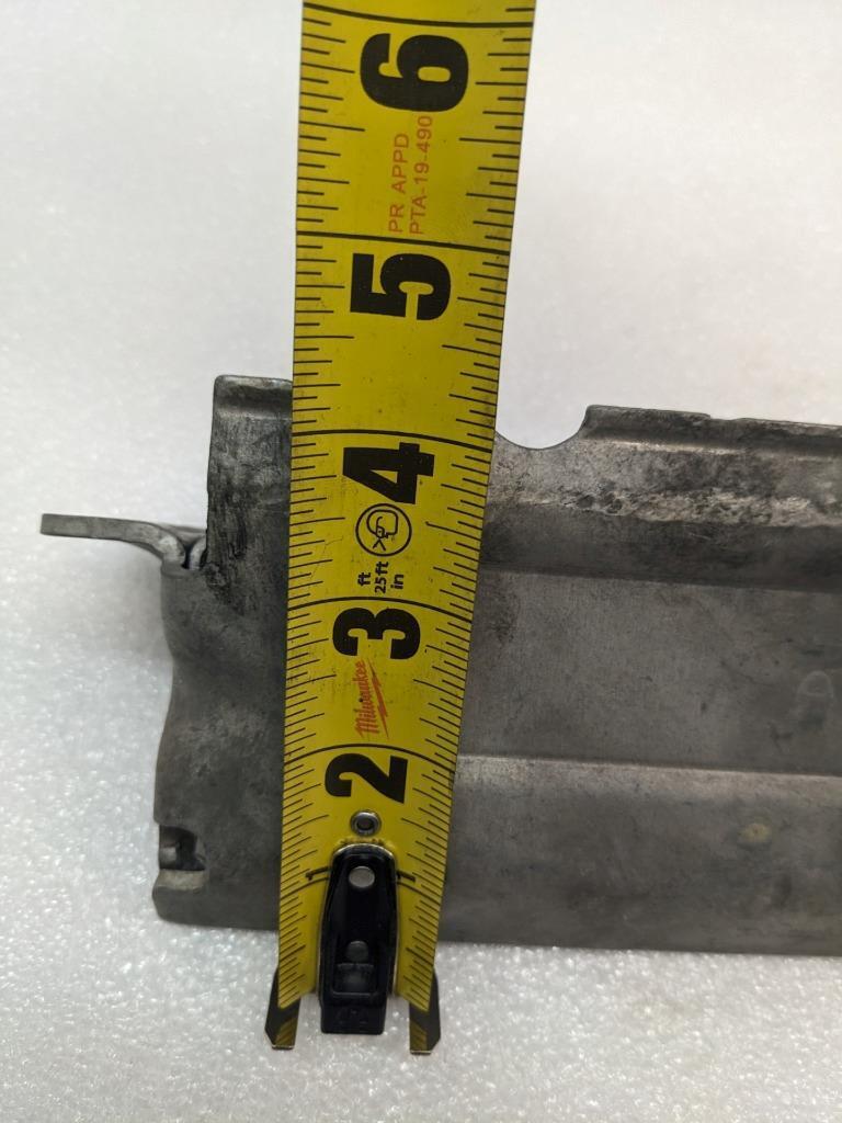 PORSCHE MACAN 15-18 HEAT PROTECTION 95B121557A USED R21