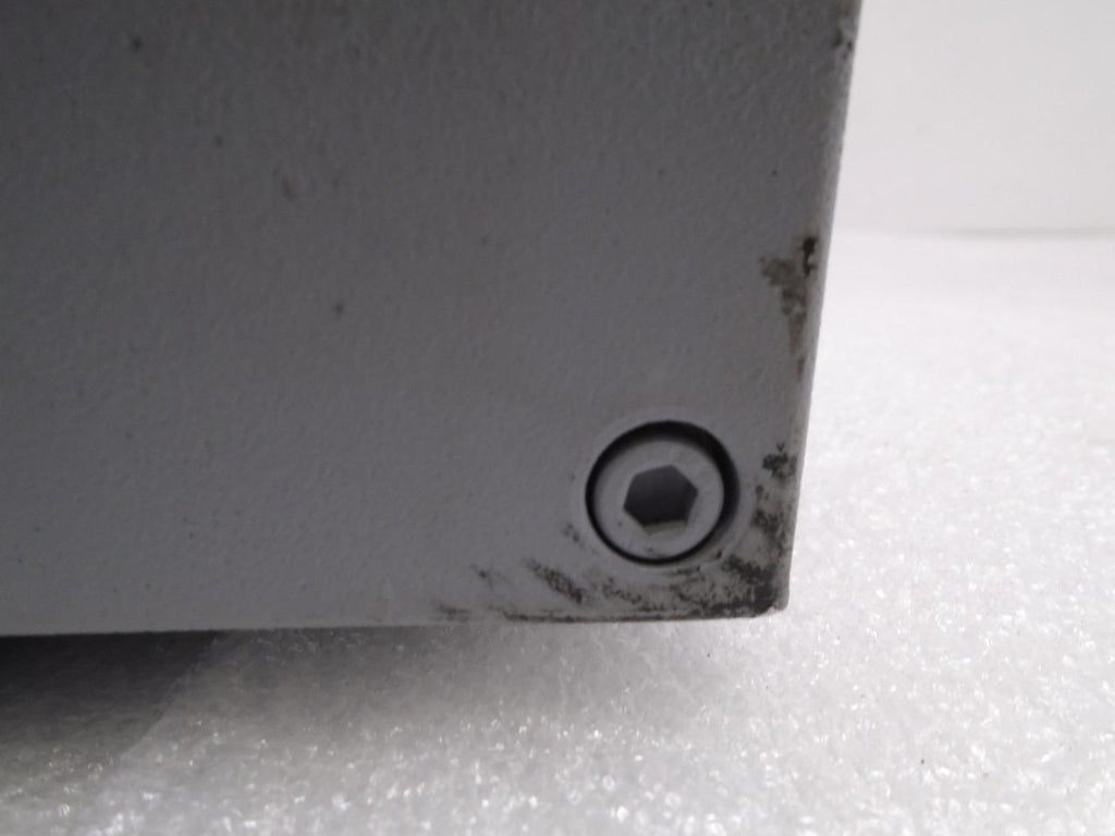 VACUUBRAND VACUUM PUMP UNIT PC201 DRY CHEMISTRY R33