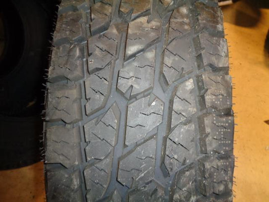 LANDSPIDER WILDTRAXX A/T RWL LT 275 70 18 125/122S LRE 10PLY TIRE DAT034 CQ4