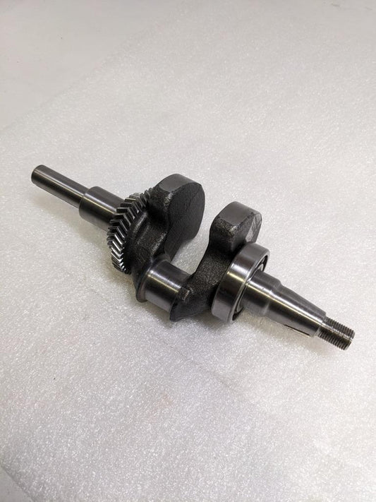 BRIGGS AND STRATTON 593662 CRANKSHAFT FOR 19J137-0001-F1 SMALL ENGINE NEW R32